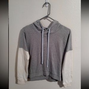 *NWT* Adore Me Soft Jersey Contrast Hoodie (Medium)